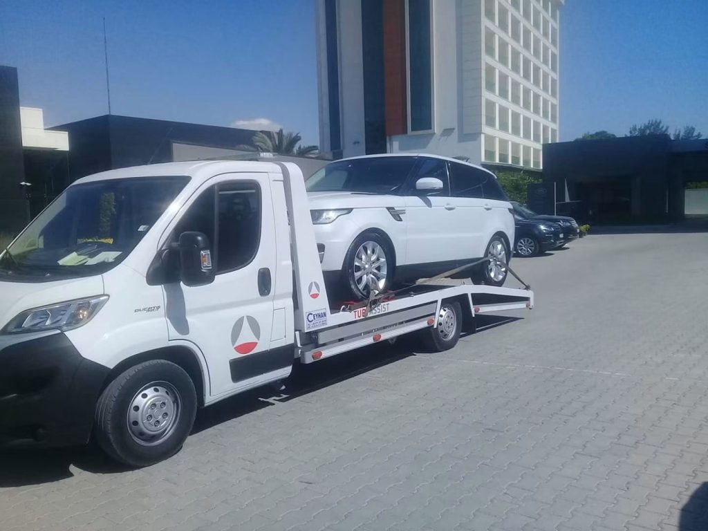 Selçuk Cumhuriyet Mahallesi Oto Kurtarma