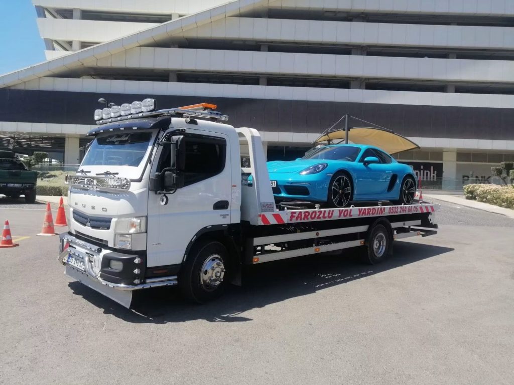 Selçuk Çamlık Mahallesi Yol Yardım