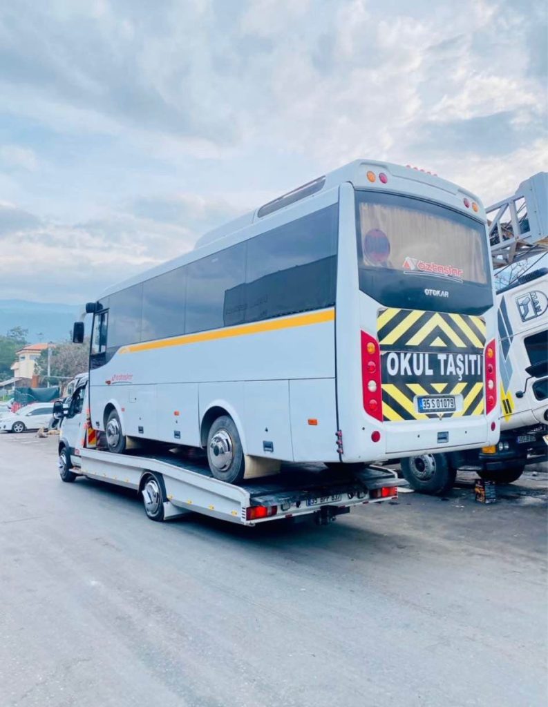 Selçuk En Yakın Oto Çekici